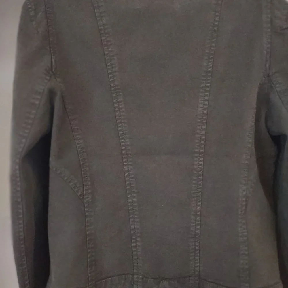 ANTHROPOLOGIE Structured Button Front Blazer Olive Green NWT - Size 12 - Picture 13 of 16